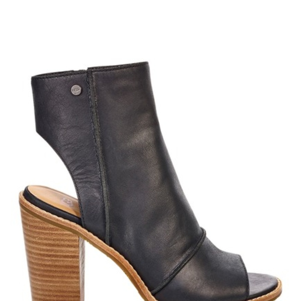 COPY - 🆕 Ugg "Valencia" Peep-Toe Leather Blk Bootie